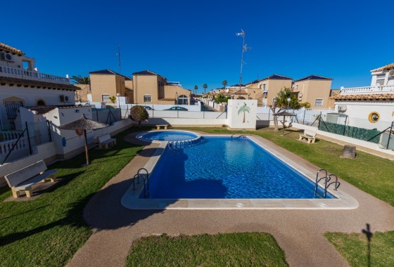 Herverkoop - Appartement / Flat -
Torrevieja - Playa del Cura