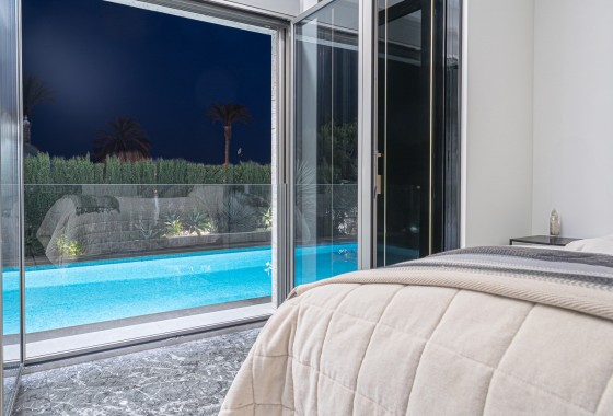Herverkoop - Appartement / Flat -
Torrevieja - Playa del Cura