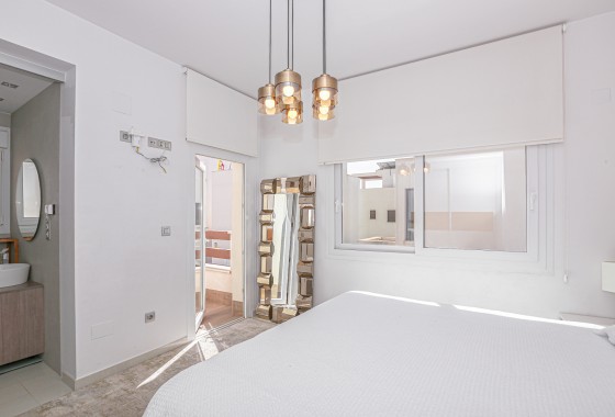 Herverkoop - Vrijstaande Villa -
Ciudad Quesada - Rojales - Doña Pepa