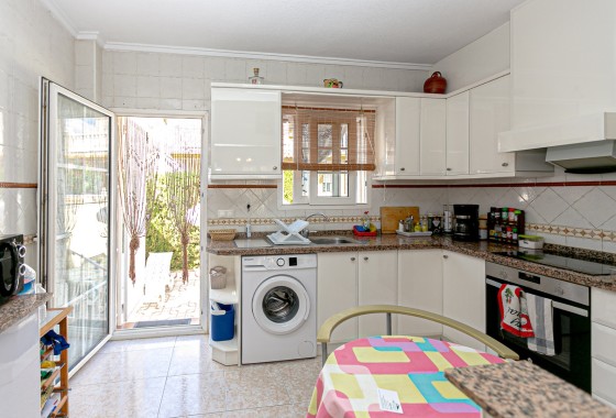 Herverkoop - Appartement / Flat -
Torrevieja - La Mata