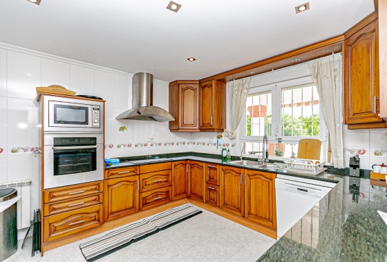 Herverkoop - Vrijstaande Villa -
Campoamor - Campoamor Golf