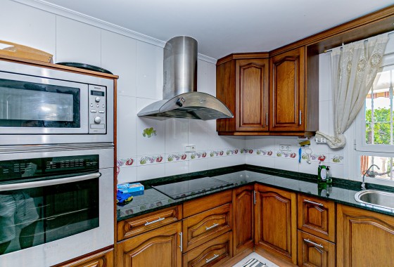 Herverkoop - Vrijstaande Villa -
Campoamor - Campoamor Golf