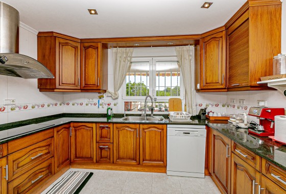 Herverkoop - Vrijstaande Villa -
Campoamor - Campoamor Golf