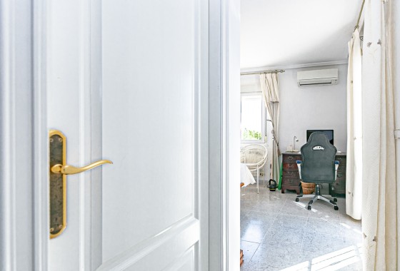 Herverkoop - Vrijstaande Villa -
Campoamor - Campoamor Golf