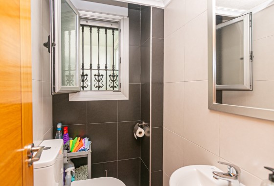 Sprzedaż - Dom miejski -
Guardamar del Segura