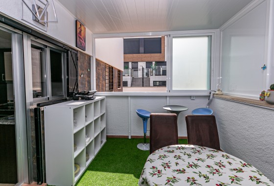 Sprzedaż - Dom miejski -
Guardamar del Segura