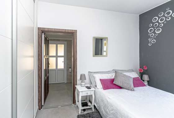 Herverkoop - Vrijstaande Villa -
Campoamor - Lomas de Don Juan