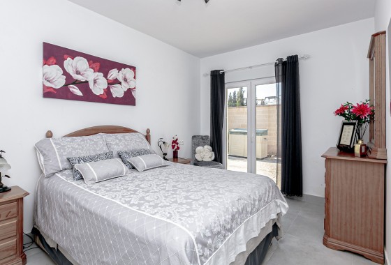 Herverkoop - Vrijstaande Villa -
Campoamor - Lomas de Don Juan