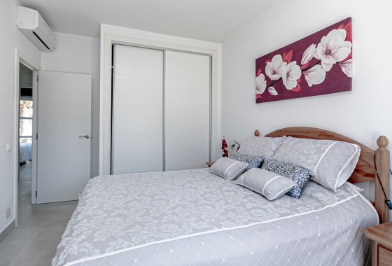 Herverkoop - Vrijstaande Villa -
Campoamor - Lomas de Don Juan