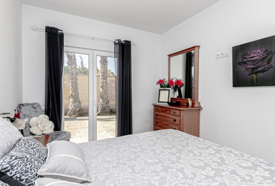 Herverkoop - Vrijstaande Villa -
Campoamor - Lomas de Don Juan