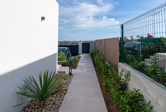 Sale - Detached Villa -
Algorfa - La Finca