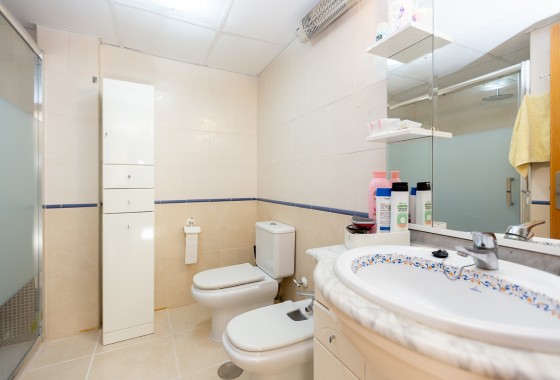 Sprzedaż - Apartament / Mieszkanie -
Torrevieja - Beach