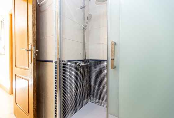 Sprzedaż - Apartament / Mieszkanie -
Torrevieja - Beach