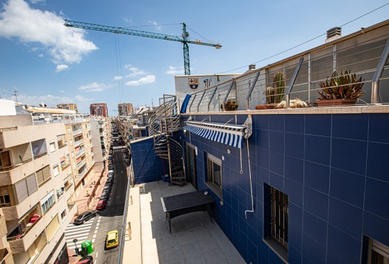 Sprzedaż - Apartament / Mieszkanie -
Torrevieja - Beach