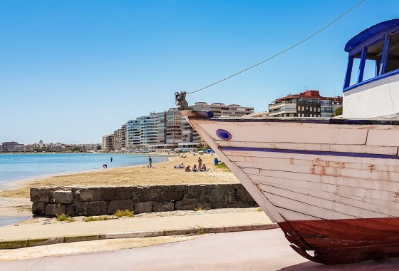 Sprzedaż - Apartament / Mieszkanie -
Torrevieja - Beach