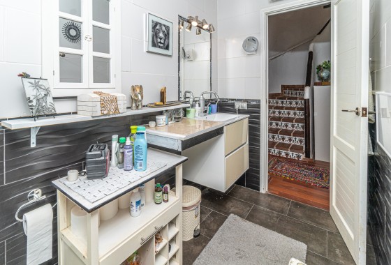 Herverkoop - Halfvrijstaande villa -
Villamartín - Fortuna