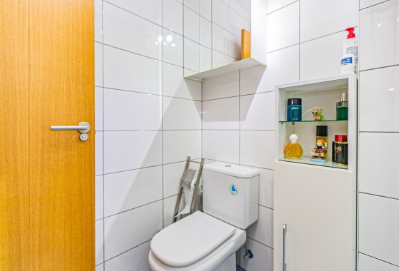 Sprzedaż - Apartament / Mieszkanie -
Lomas de Cabo Roig