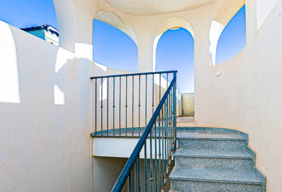 Sprzedaż - Apartament / Mieszkanie -
Lomas de Cabo Roig