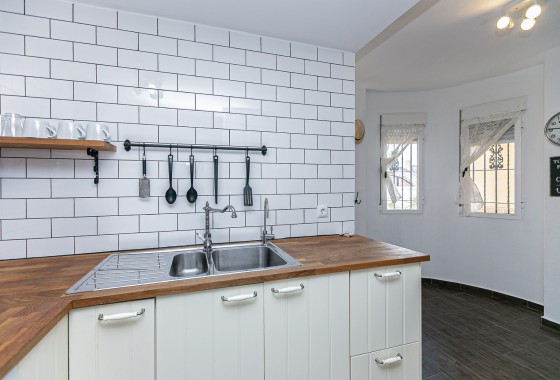 Sale - Town house -
Torrevieja - Torretas