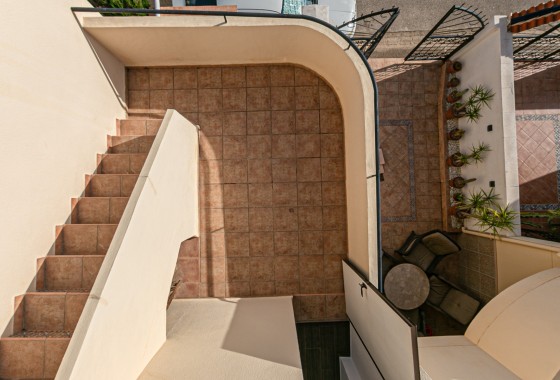 Sale - Town house -
Torrevieja - Torretas