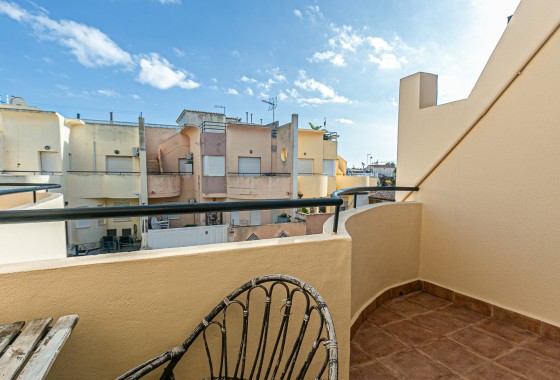 Sale - Town house -
Torrevieja - Torretas
