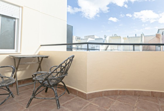 Sale - Town house -
Torrevieja - Torretas