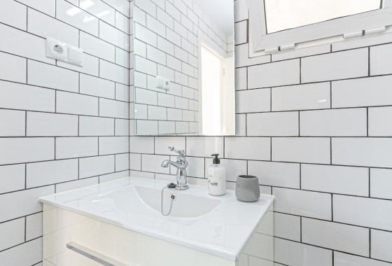 Sale - Town house -
Torrevieja - Torretas