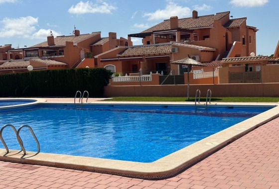 Herverkoop - Appartement / Flat -
Torrevieja - Aguas Nuevas