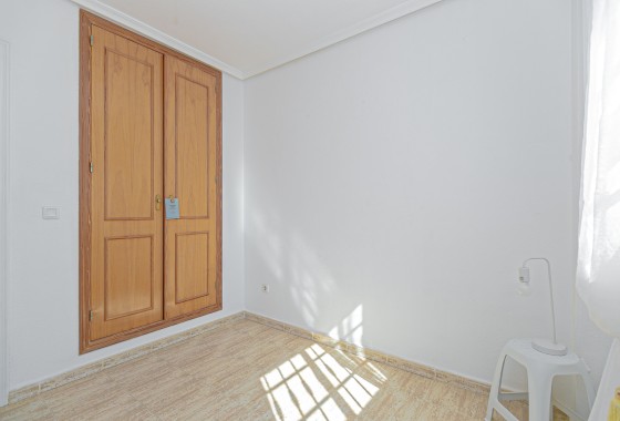 Herverkoop - Appartement / Flat -
Torrevieja - Playa de los Naufragos