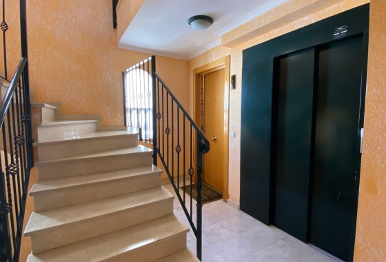 Resale - Wohnung / Appartement -
Guardamar del Segura - El Eden