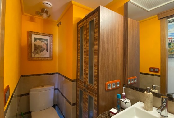 Resale - Wohnung / Appartement -
Guardamar del Segura - El Eden