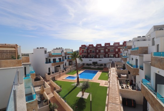 Resale - Freistehende Villa -
Bigastro