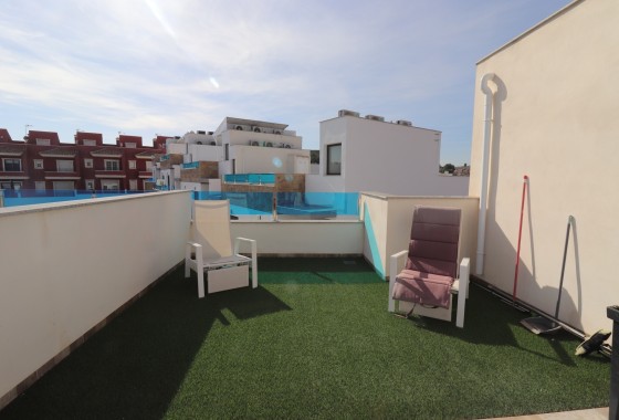 Resale - Freistehende Villa -
Bigastro