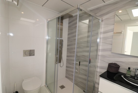 Resale - Freistehende Villa -
Bigastro