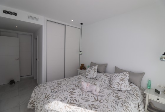 Resale - Freistehende Villa -
Bigastro