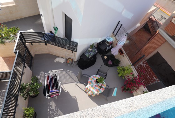 Resale - Freistehende Villa -
Bigastro