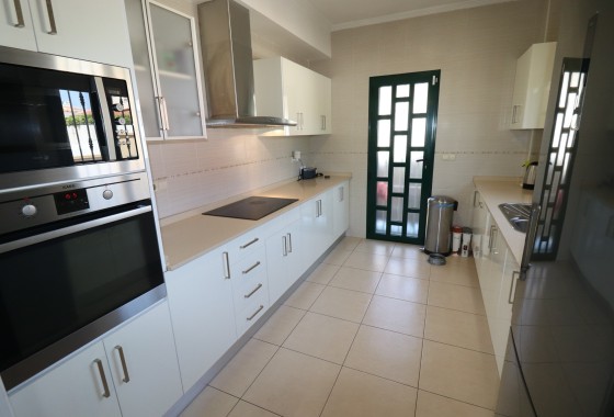 Herverkoop - Appartement / Flat -
Torrevieja - Centro