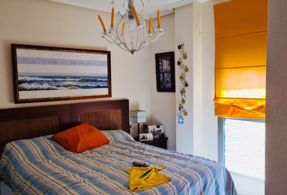 Herverkoop - Appartement / Flat -
Torrevieja - Centro