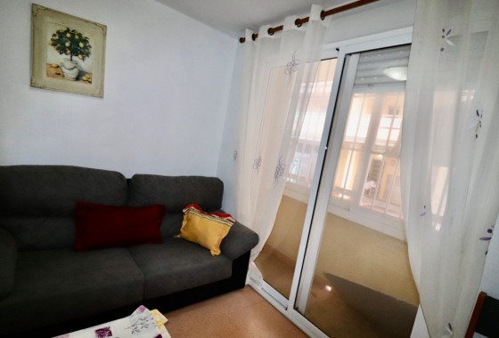 Herverkoop - Appartement / Flat -
Torrevieja - Centro
