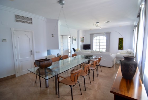 Herverkoop - Appartement / Flat -
Torrevieja - torrevieja
