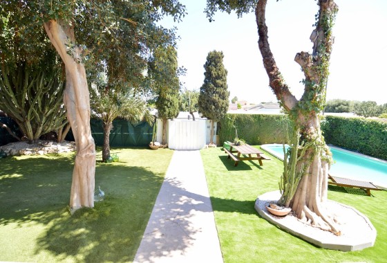 Resale - Freistehende Villa -
Torrevieja - Torreta-Florida