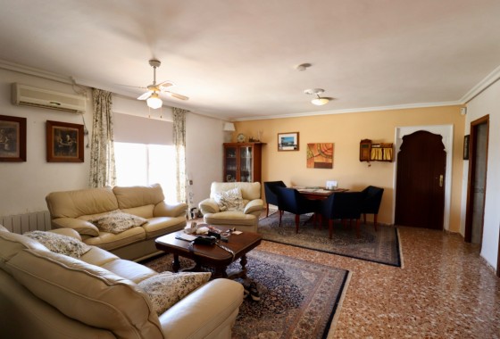 Resale - Finca Landgut -
La Mata