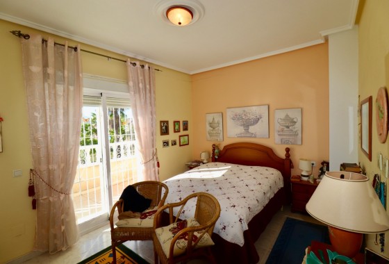 Resale - Stadthaus -
Ciudad Quesada - Rojales - Doña Pepa