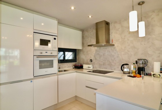 Herverkoop - Appartement / Flat -
Guardamar del Segura - Guardamar - El Raso