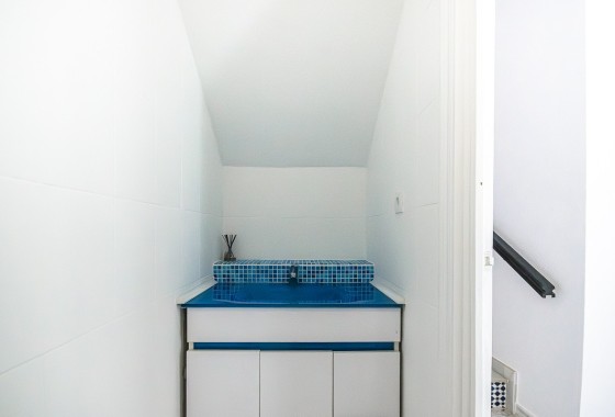 Resale - Stadthaus -
San Miguel de Salinas