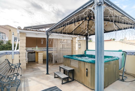 Resale - Freistehende Villa -
San Fulgencio - urb.la marina