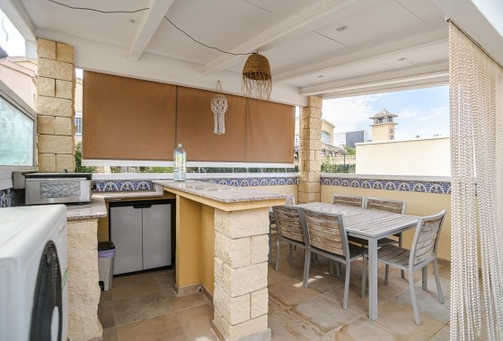 Resale - Freistehende Villa -
San Fulgencio - urb.la marina