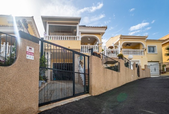 Resale - Freistehende Villa -
San Fulgencio - urb.la marina