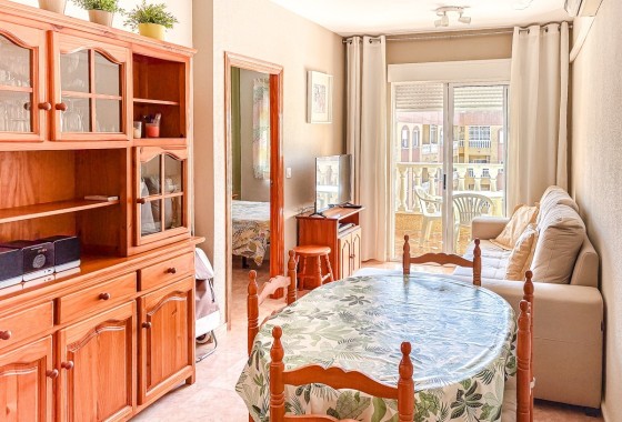 Herverkoop - Appartement / Flat -
Torrevieja - Parque de las Naciones