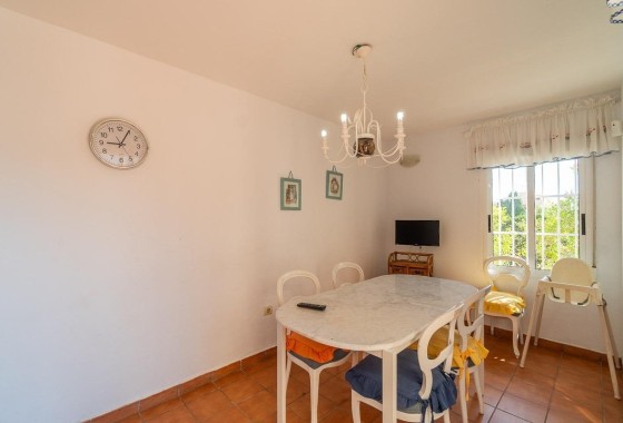 Revente - Villa Individuelle -
Torrevieja - Cala de cabo cervera